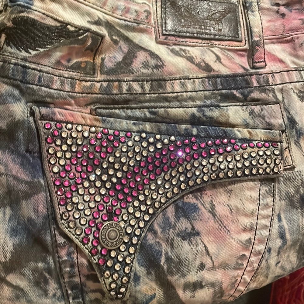 Designer And Small Business Apparel Mostly Local Artists In Ohio